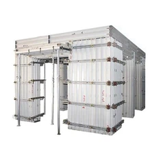 Costruzione di casseforme in alluminio